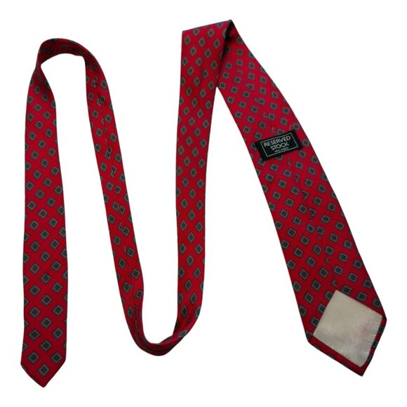 Vintage Reserved Stock 100% Silk Red Tie with Diamond Pattern - Picture 3 of 7
